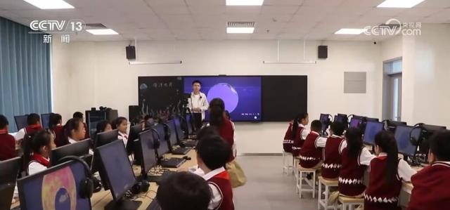 我国在人工智能领域持续发力 政策&ldquo;组合拳&rdquo;有力支持人工智能产业发展